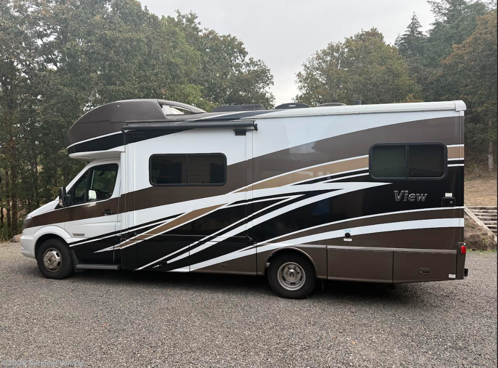 Used 2016 Winnebago View 24G available in Willamina, Oregon