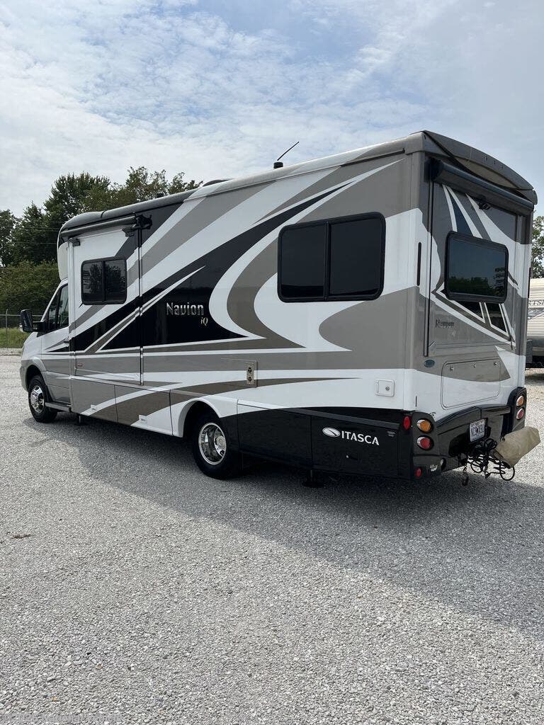 2014 Navion 24G by Itasca from National Vehicle in Carl Junction, Missouri