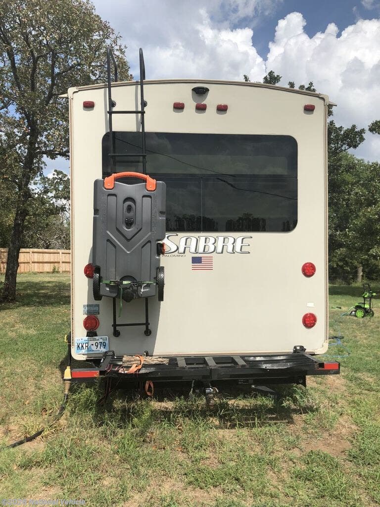 Used 2015 Palomino Sabre 34RDKS available in Sapulpa, Oklahoma
