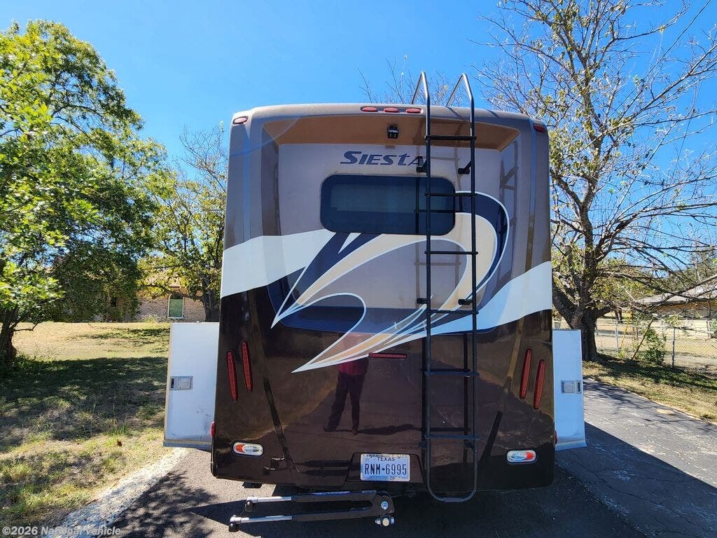2017 Thor Motor Coach Siesta 24ST - Used Class C For Sale by National Vehicle in Kempner, Texas
