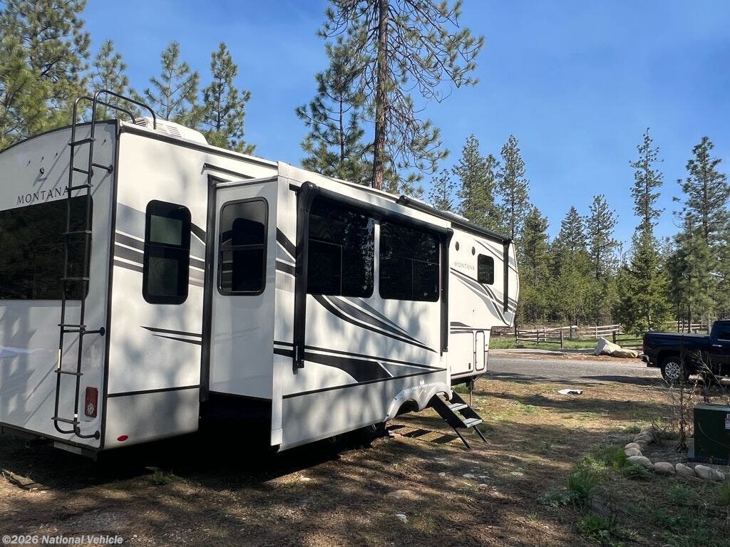 2024 Keystone Montana 3123RL - Used Fifth Wheel For Sale by National Vehicle in Coeur DAlene, Idaho