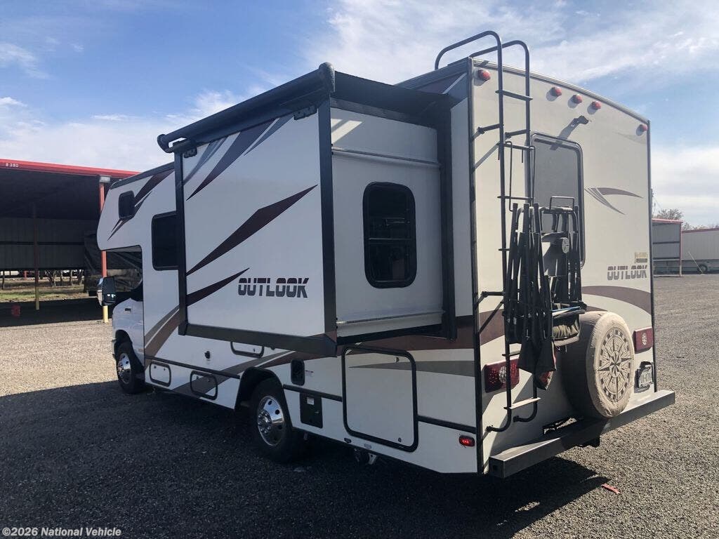 2021 Outlook 22C by Winnebago from National Vehicle in Denton, Texas