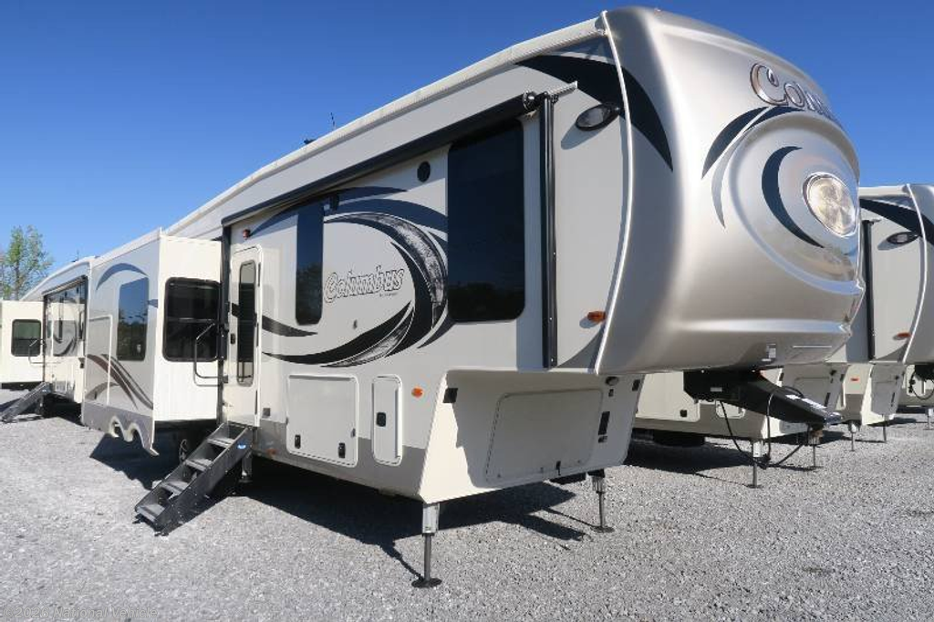 2018 Palomino Columbus 298RLW - Used Fifth Wheel For Sale by National Vehicle in Grand Island, Nebraska