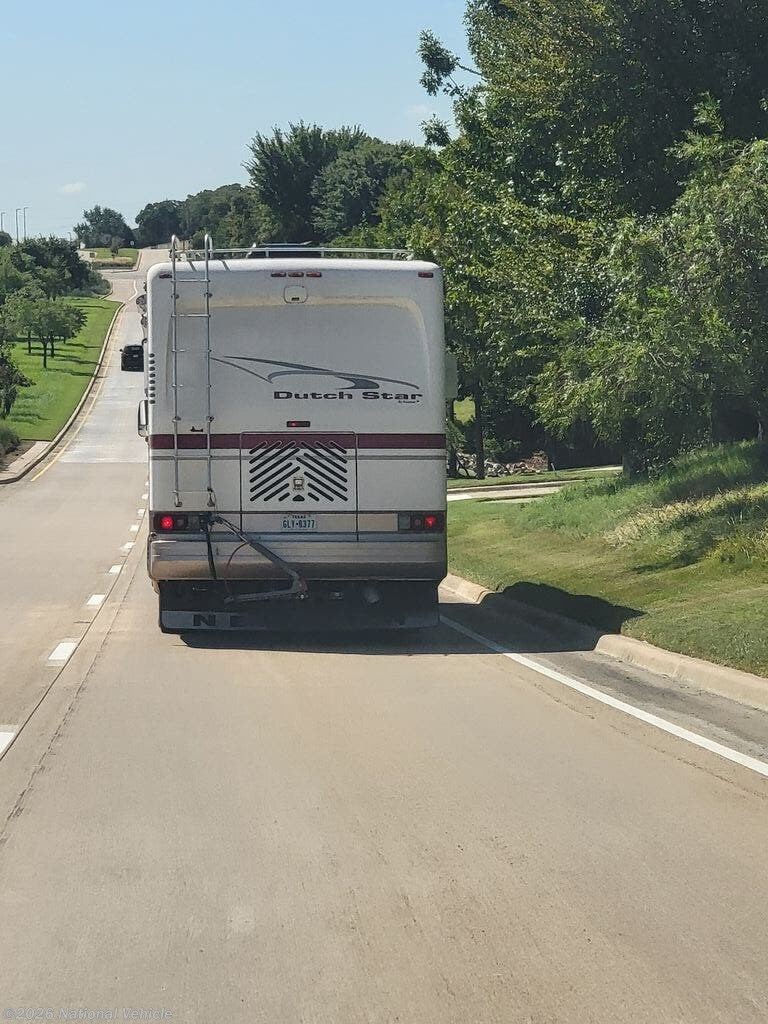 Used 2001 Newmar Dutch Star 3891 available in Colleyville, Texas