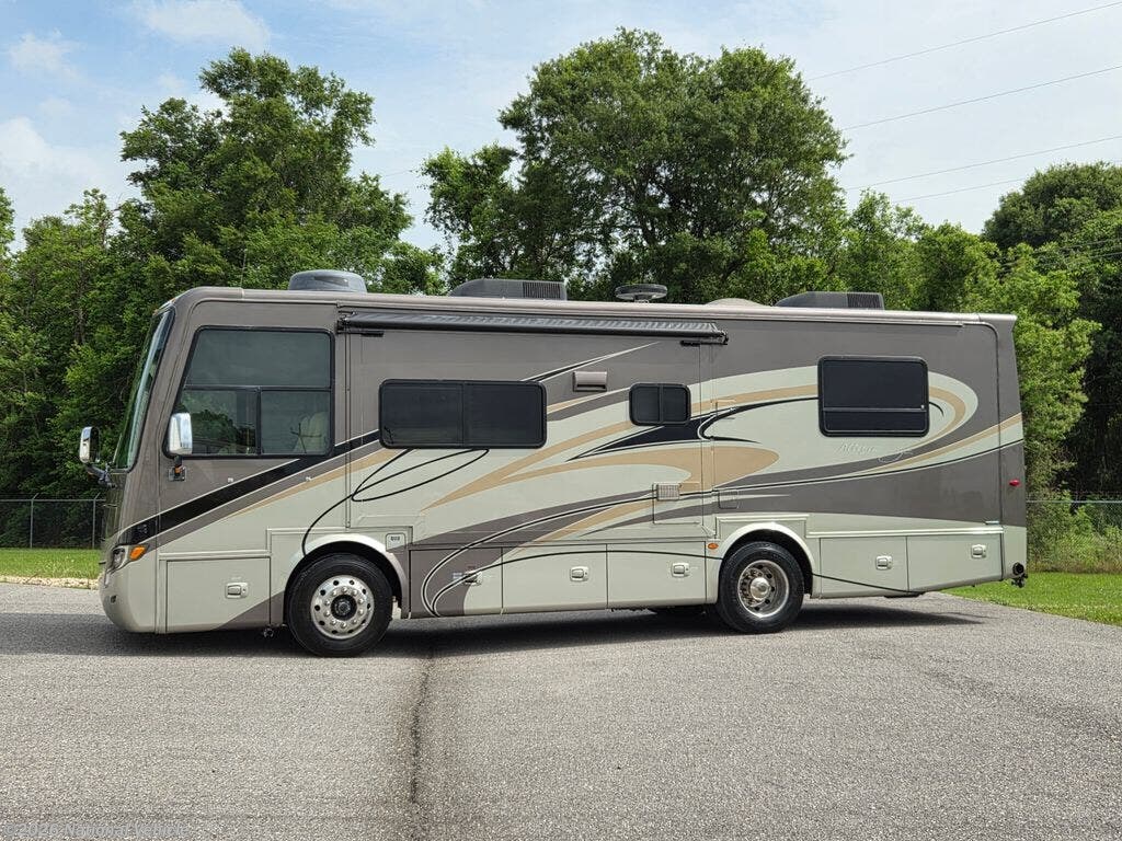 2012 Tiffin Allegro Breeze 28BR - Used Class A For Sale by National Vehicle in Lafayette, Louisiana
