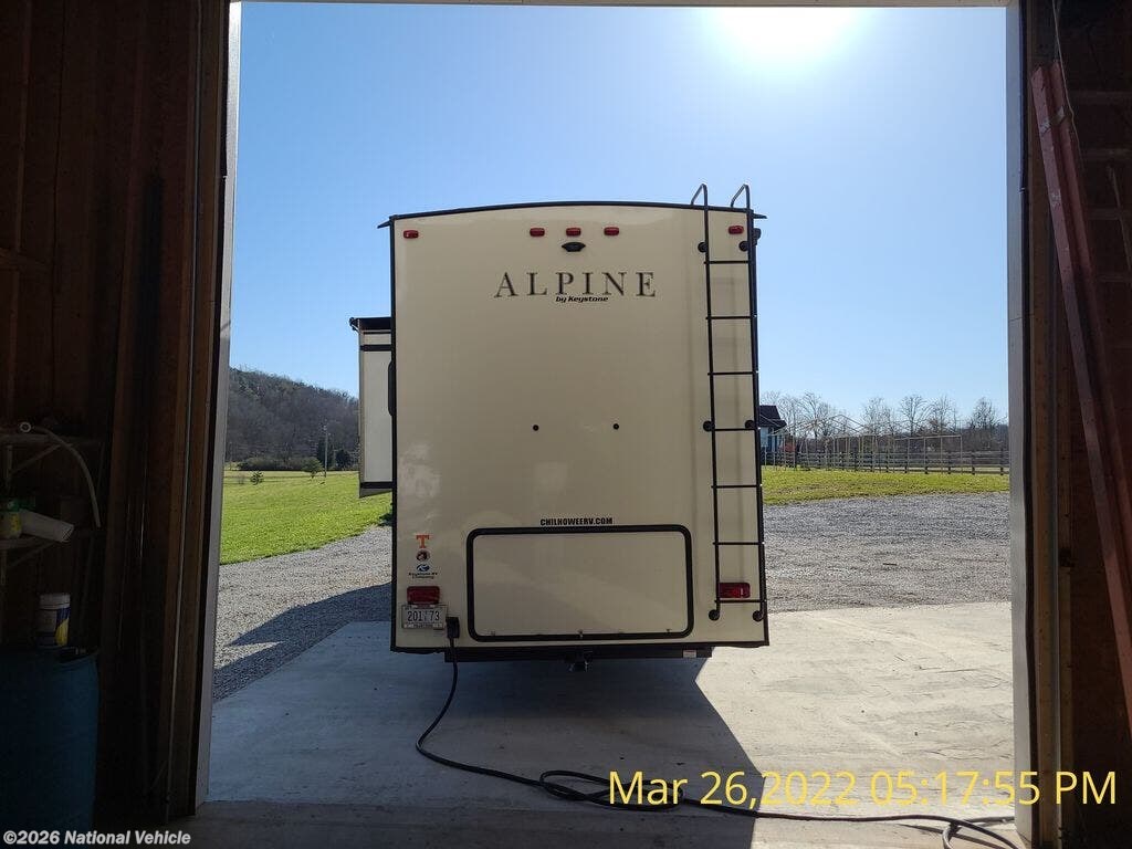 2019 Keystone Alpine 3701FL - Used Fifth Wheel For Sale by National Vehicle in Harriman, Tennessee