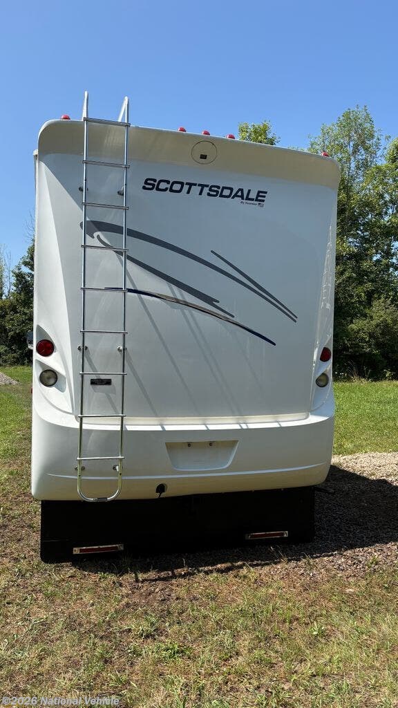 2006 Scottsdale 3303 by Newmar from National Vehicle in Amsterdam, New York