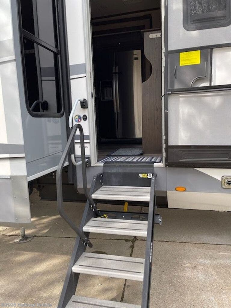 2020 Open Range 376FBH by Highland Ridge from National Vehicle in Memphis, Tennessee