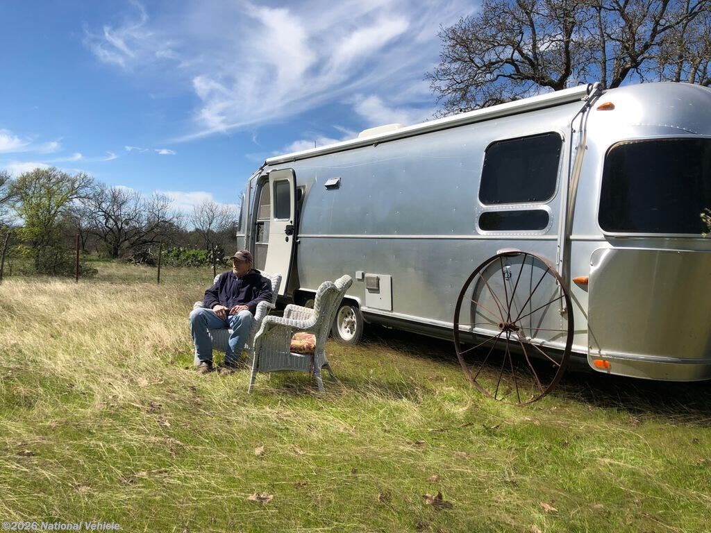 2012 Airstream International Serenity 27 - Used Travel Trailer For Sale by National Vehicle in Marble Falls, Texas
