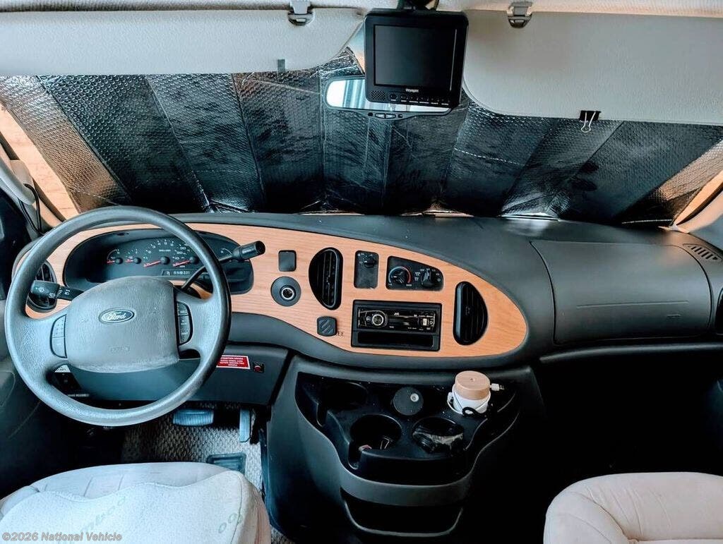 2008 Motorcoach Rear Bath 24' by Born Free from National Vehicle in Coleman, Texas