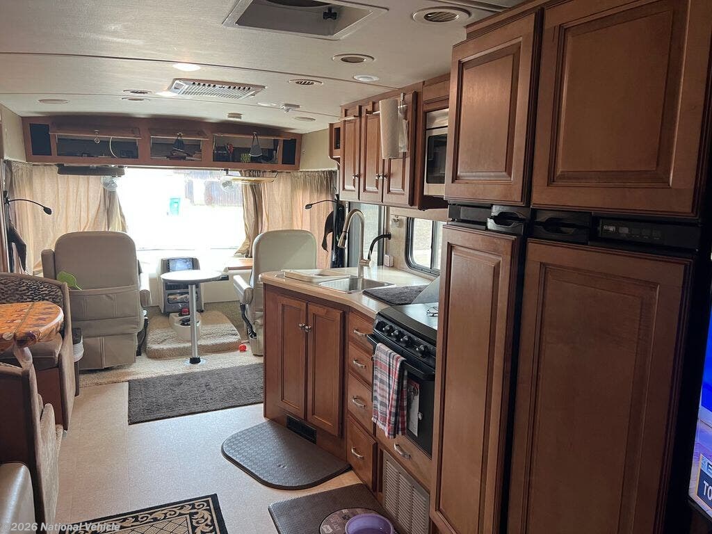 Used 2015 Itasca Sunstar 35F available in Harker heights, Texas