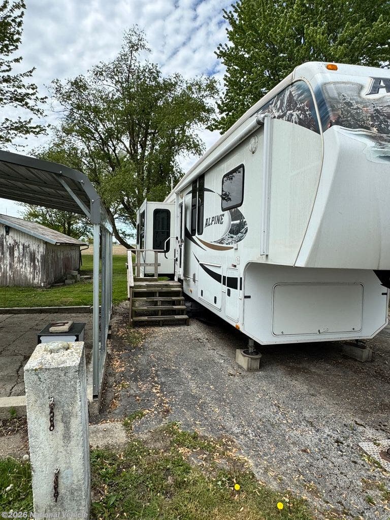 2011 Alpine 3500RE by Keystone from National Vehicle in Weston, Ohio