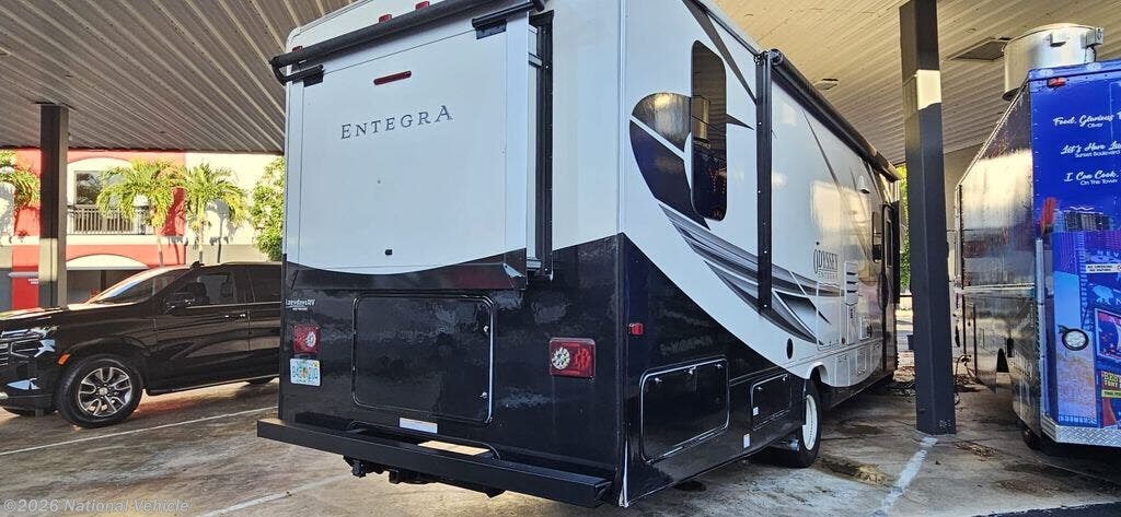 2022 Entegra Coach Odyssey 30Z - Used Class C For Sale by National Vehicle in Boynton Beach, Florida