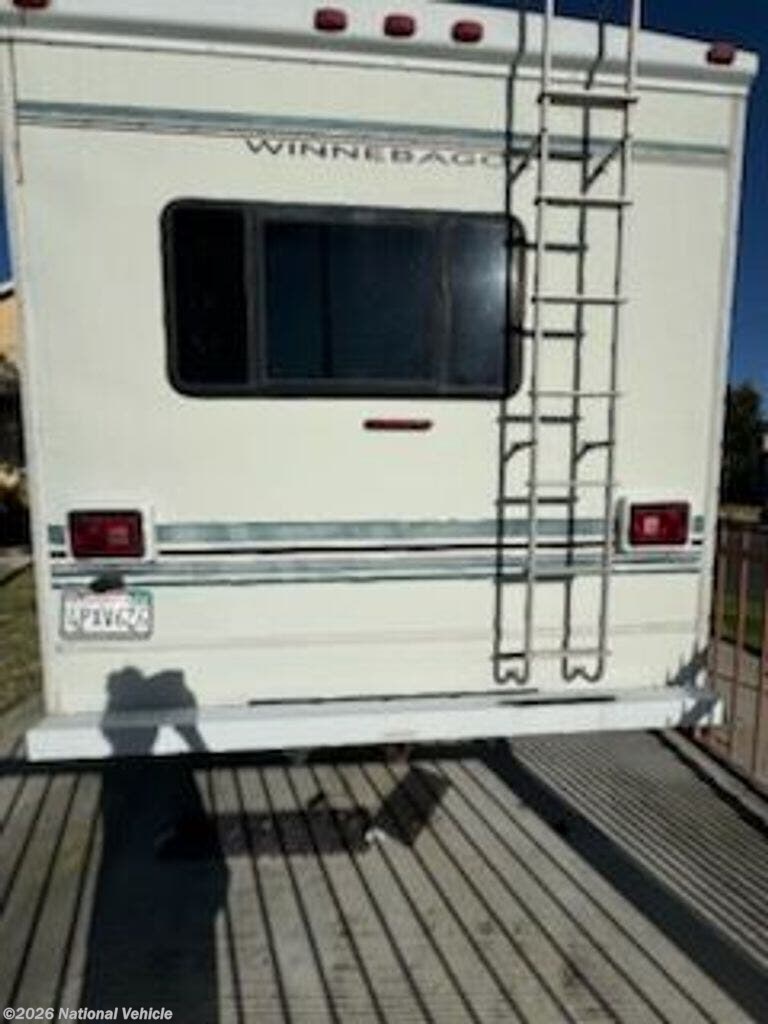 2000 Winnebago Minnie 31C - Used Class C For Sale by National Vehicle in Los Angeles, California