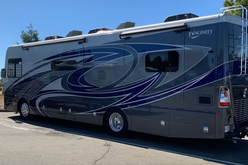 2022 Fleetwood Discovery 36Q - Used Class A For Sale by National Vehicle in Roseville, California