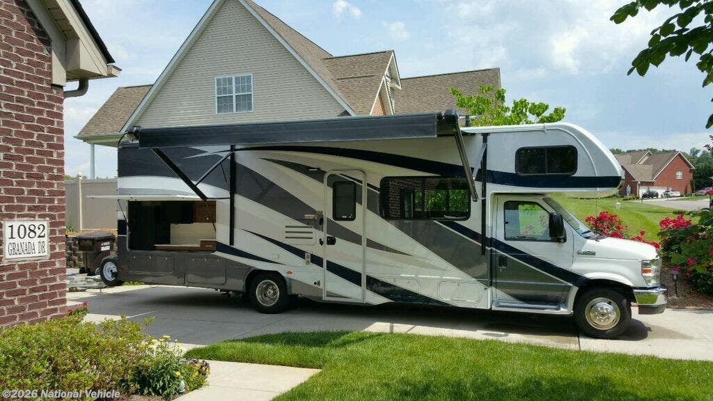 2018 Forest River Sunseeker 2860DS - Used Class C For Sale by National Vehicle in Lenoir City, Tennessee