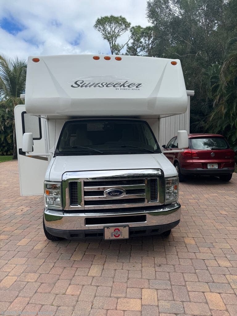 2012 Forest River Sunseeker 3010DS - Used Class C For Sale by National Vehicle in West Palm Beach, Florida