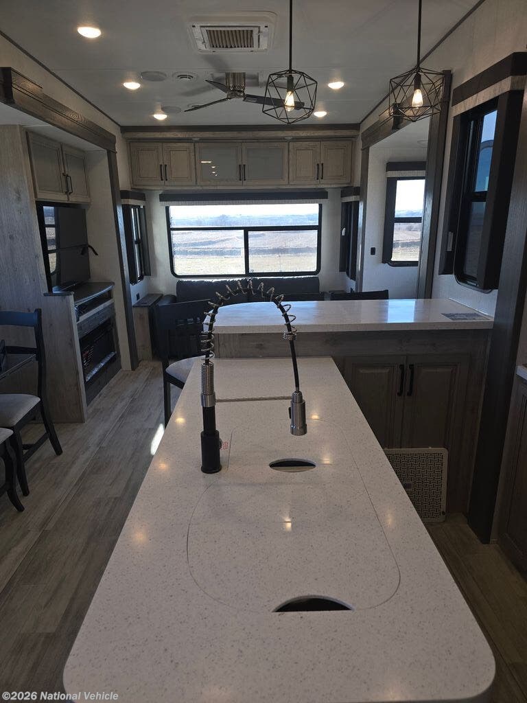 Used 2024 Keystone Avalanche 338GK available in Macedonia, Iowa