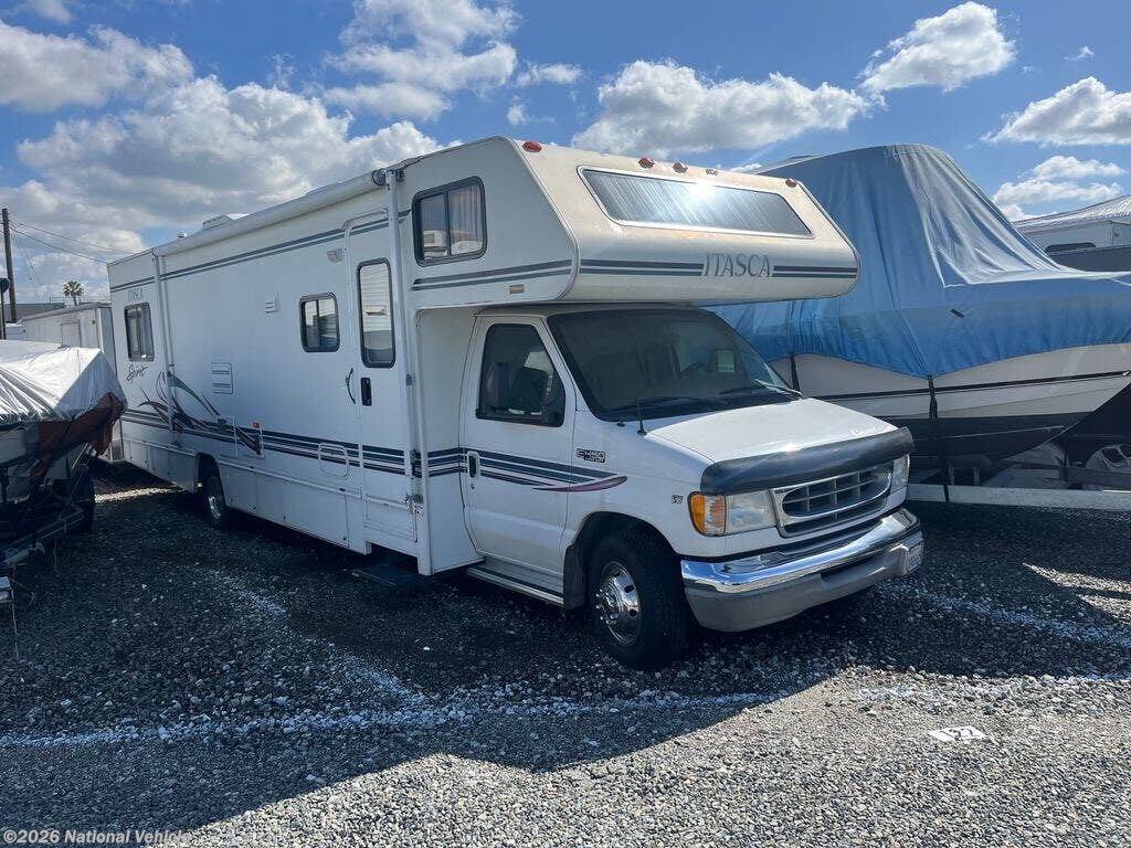 Used 2002 Itasca Spirit 31T available in Long Beach, California