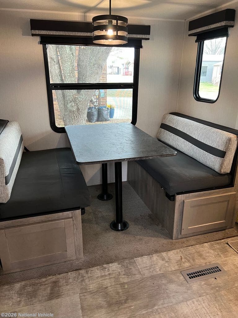 Used 2025 Palomino Puma 26FKDS available in Lindale, Texas