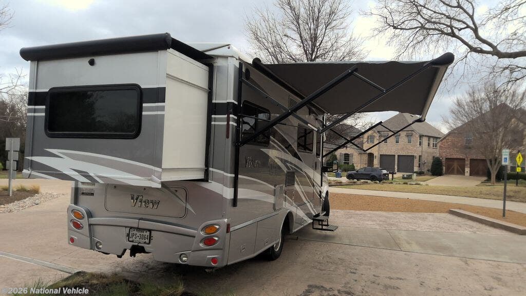 2017 Winnebago View 24G - Used Class C For Sale by National Vehicle in Aubrey, Texas