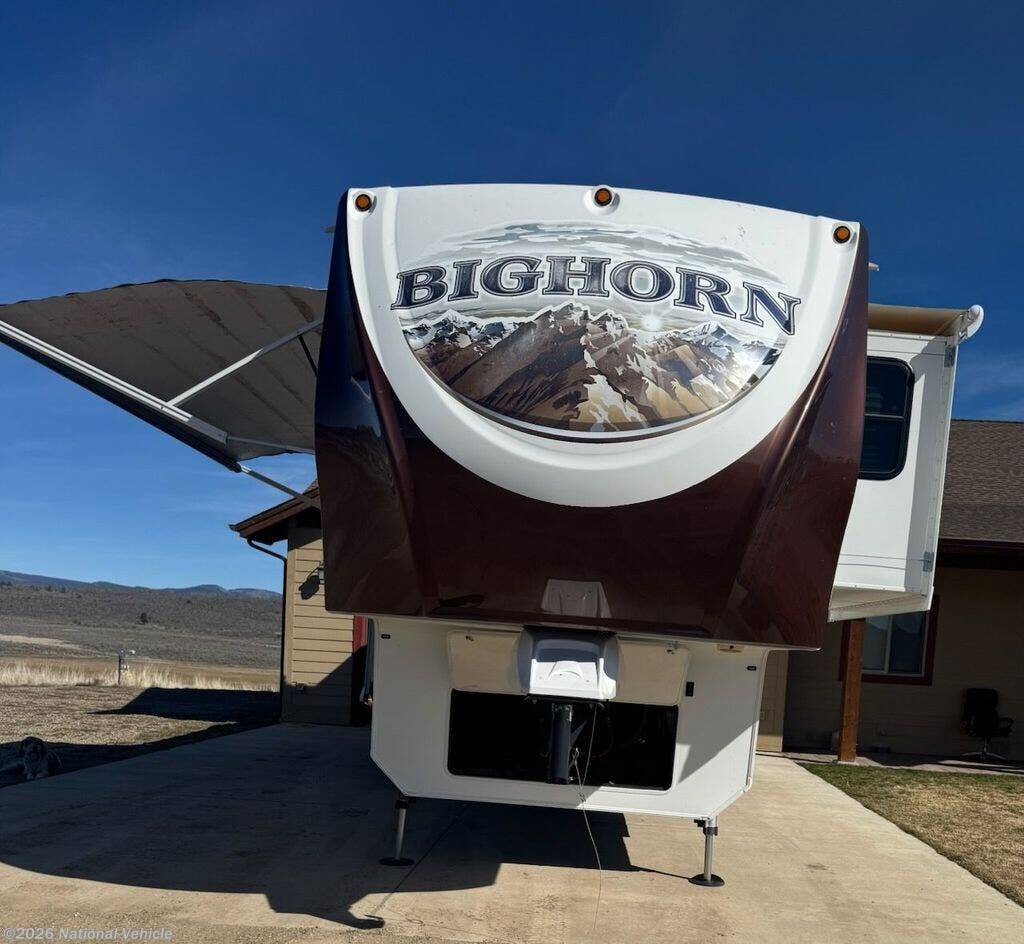 2014 Heartland Bighorn 3010RE - Used Fifth Wheel For Sale by National Vehicle in Lakeview, Oregon