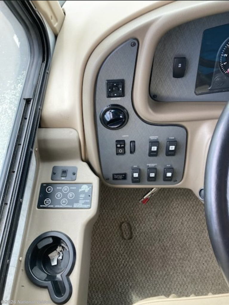 2005 National RV Sea Breeze 8375LX - Used Class A For Sale by National Vehicle in Woodinville, Washington