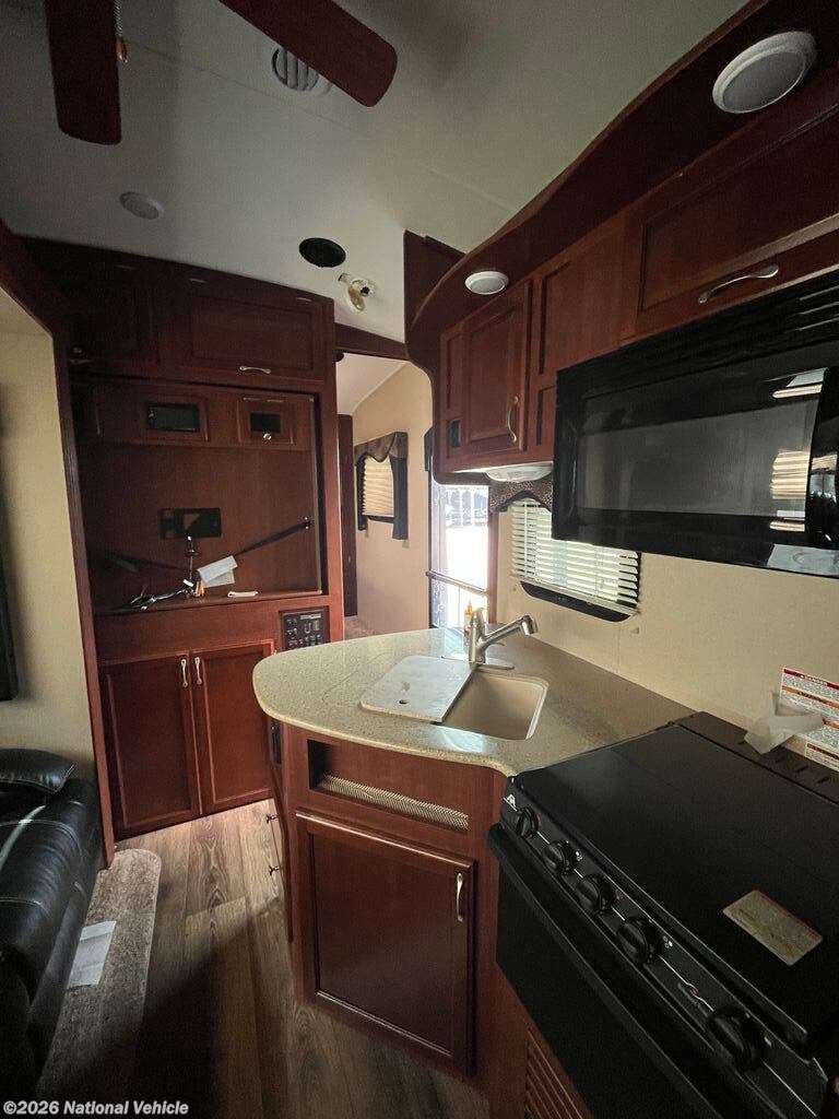 Used 2015 EverGreen RV Amped 32GS available in Bumpass, Virginia