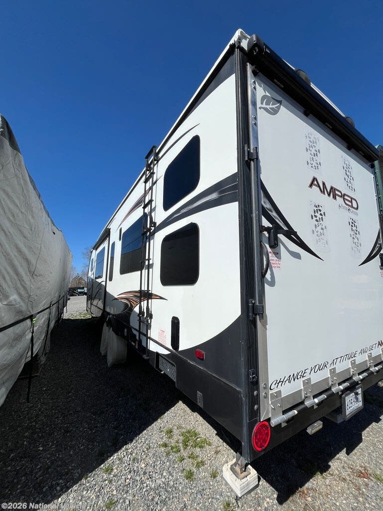2015 EverGreen RV Amped 32GS - Used Toy Hauler For Sale by National Vehicle in Bumpass, Virginia