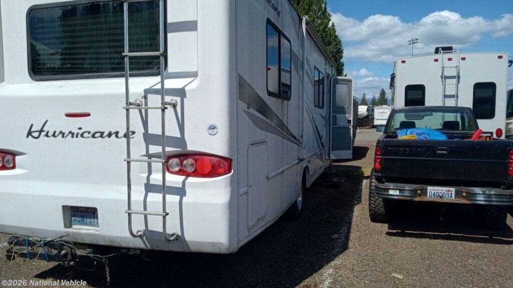 2007 Four Winds Hurricane 30Q - Used Class A For Sale by National Vehicle in Lake Stevens, Washington