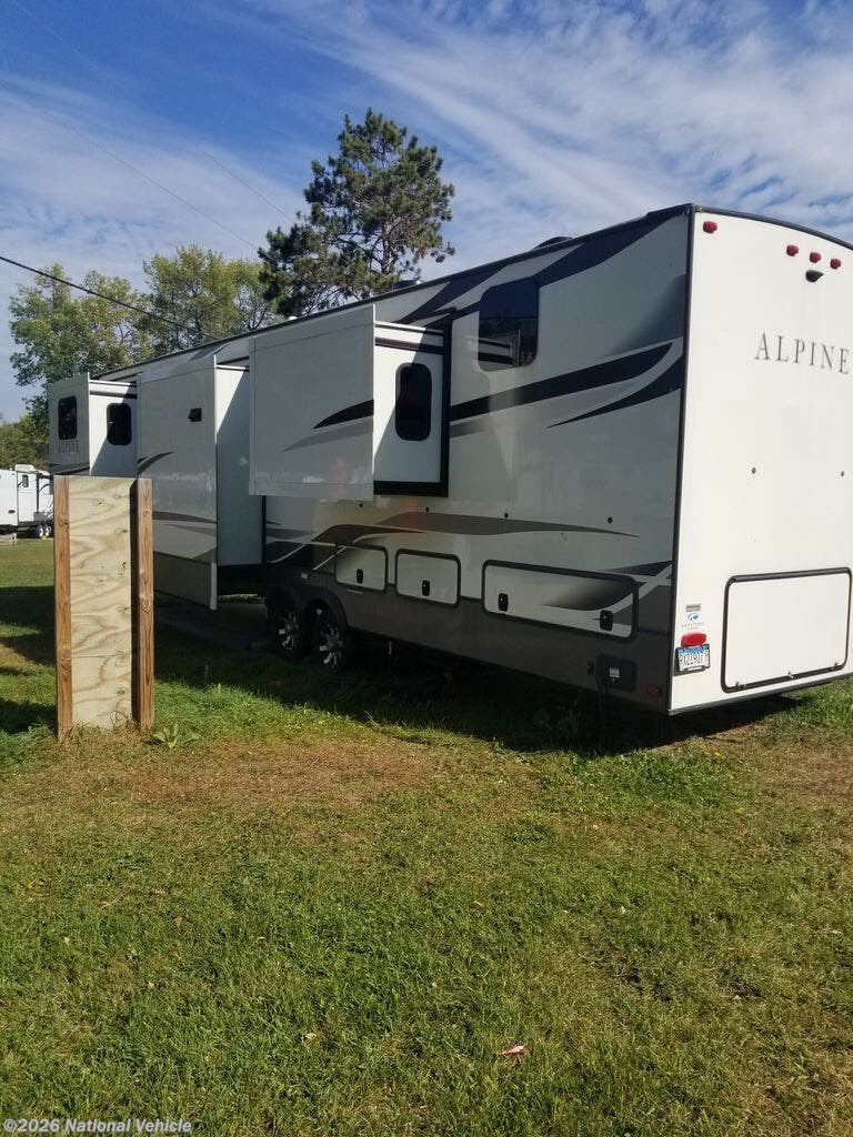 2021 Keystone Alpine 3700FL - Used Fifth Wheel For Sale by National Vehicle in Lakeville, Minnesota