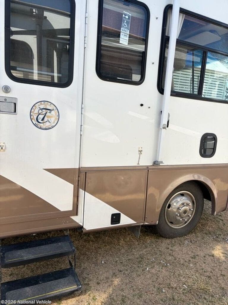 2004 Allegro Open Road 32BA by Tiffin from National Vehicle in Murdock, Nebraska