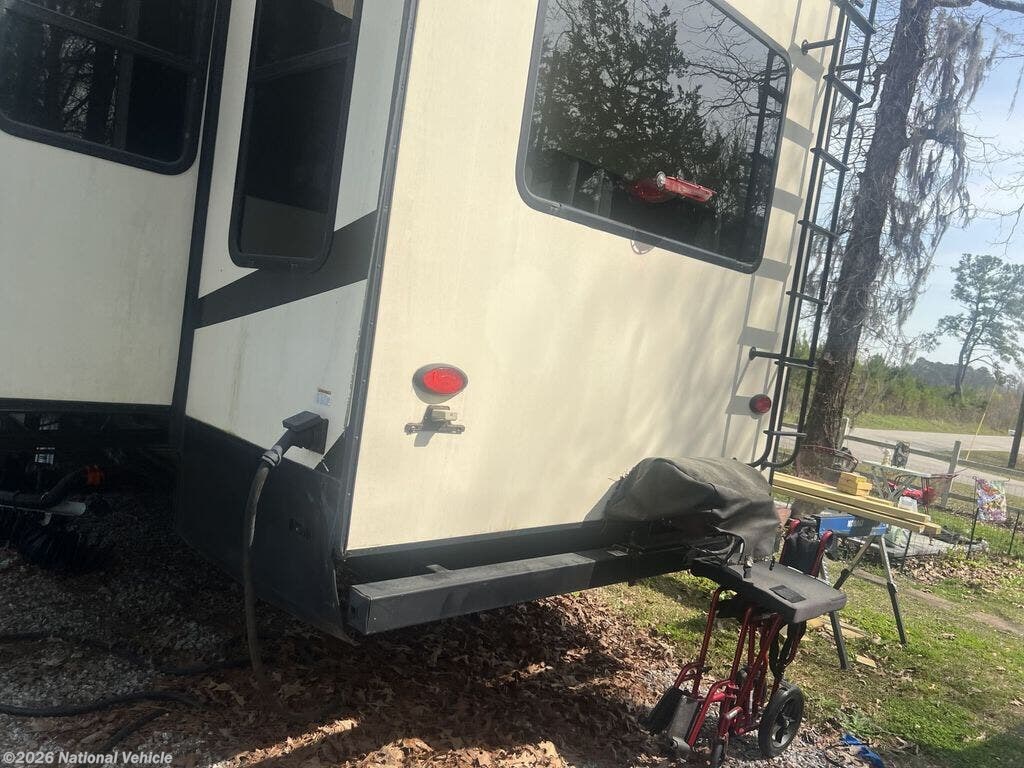 2019 Forest River Sierra 387MKOK - Used Fifth Wheel For Sale by National Vehicle in Longs, South Carolina