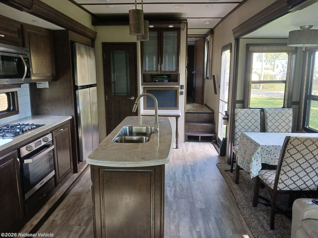 2019 Grand Design Solitude 384GK - Used Fifth Wheel For Sale by National Vehicle in Lake Villa, Illinois