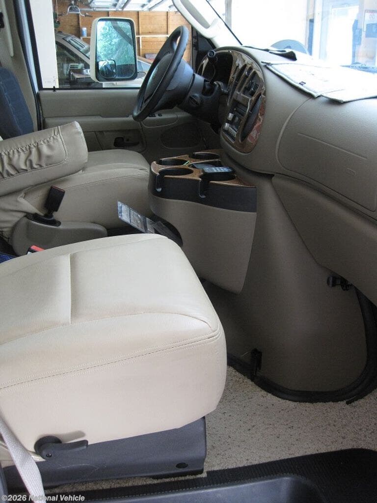 2006 Greyhawk 32SS by Jayco from National Vehicle in Shavano Park, Texas