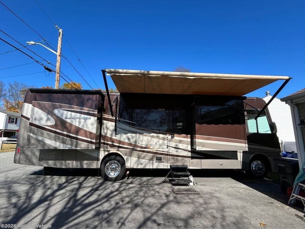 2015 Itasca Suncruiser 35P - Used Class A For Sale by National Vehicle in Cumberland, Rhode Island