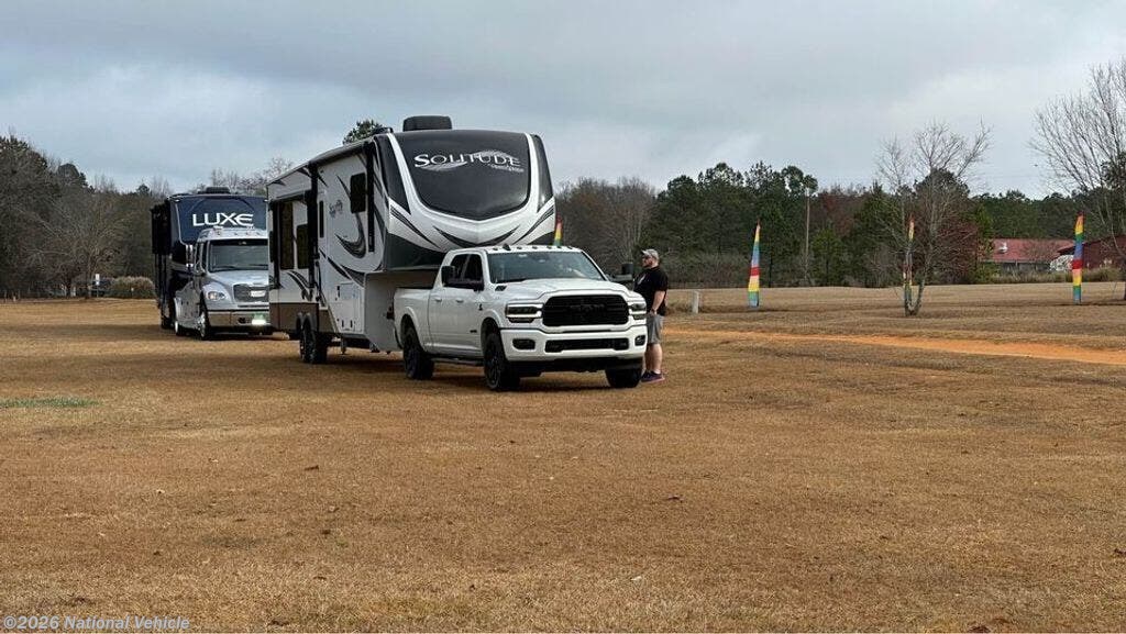 2022 Grand Design Solitude 345GK-R - Used Fifth Wheel For Sale by National Vehicle in Homer Glen, Illinois