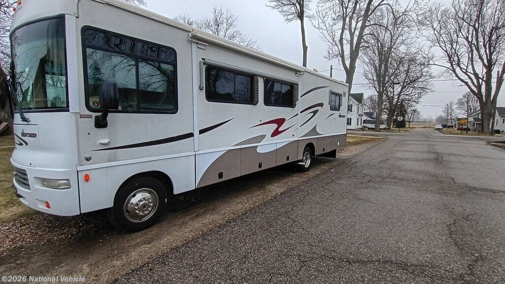 2007 Winnebago Sightseer 33T - Used Class A For Sale by National Vehicle in North Branch, Michigan