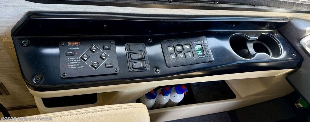 2019 Ventana 3407 by Newmar from National Vehicle in Flower Mound, Texas