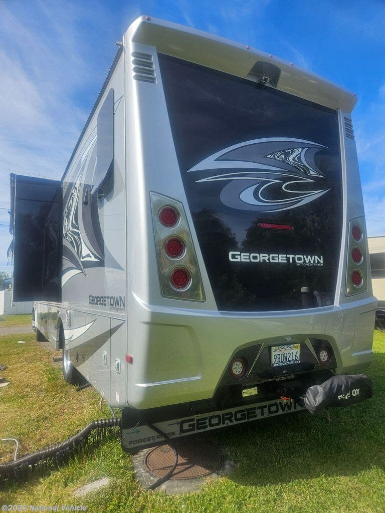 2022 Forest River Georgetown GT7 36D7 - Used Class A For Sale by National Vehicle in Apollo Beach, Florida