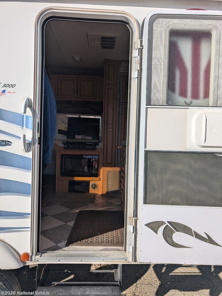 2007 Super Lite 2300 FS by Weekend Warrior from National Vehicle in Eureka, Utah