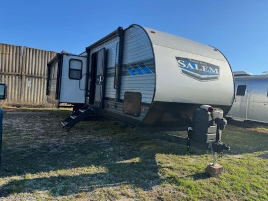 2022 Forest River Salem 27RE - Used Travel Trailer For Sale by National Vehicle in Fort Novosoel, Alabama