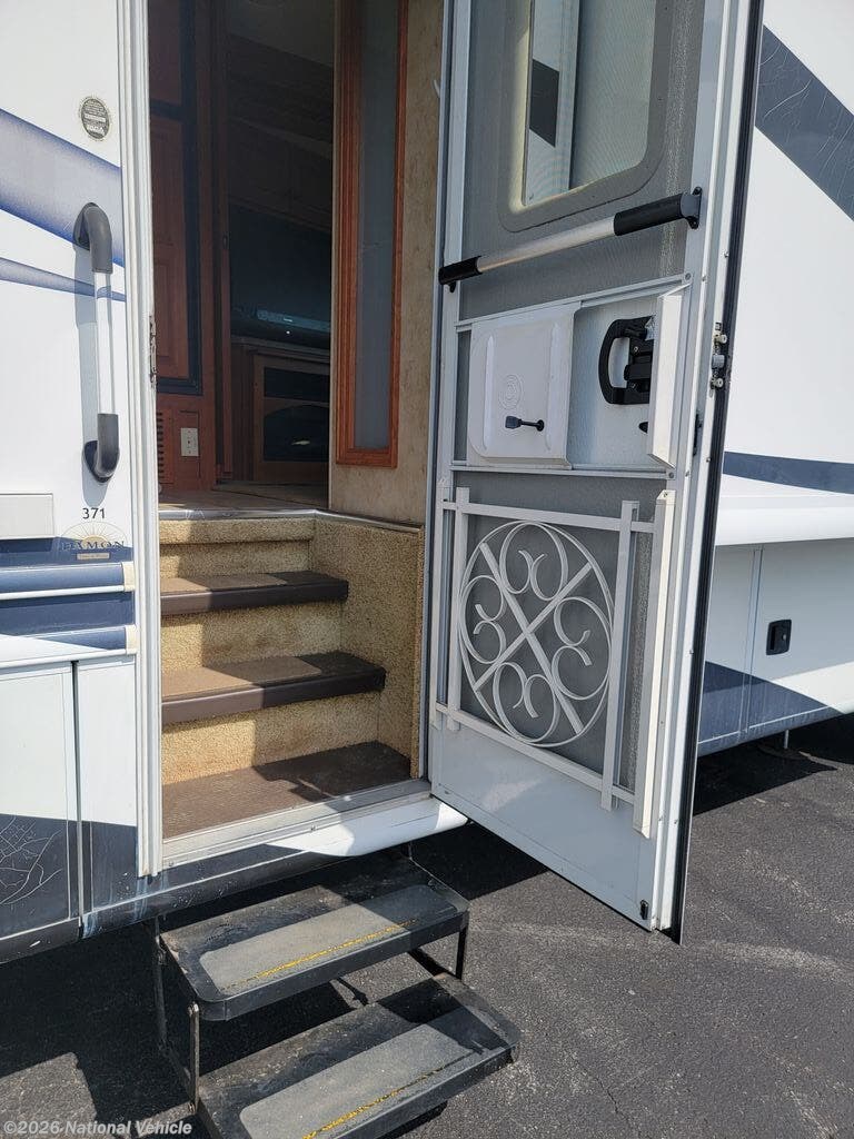 Used 2009 Damon Challenger Plat 371 available in Hammond, New York