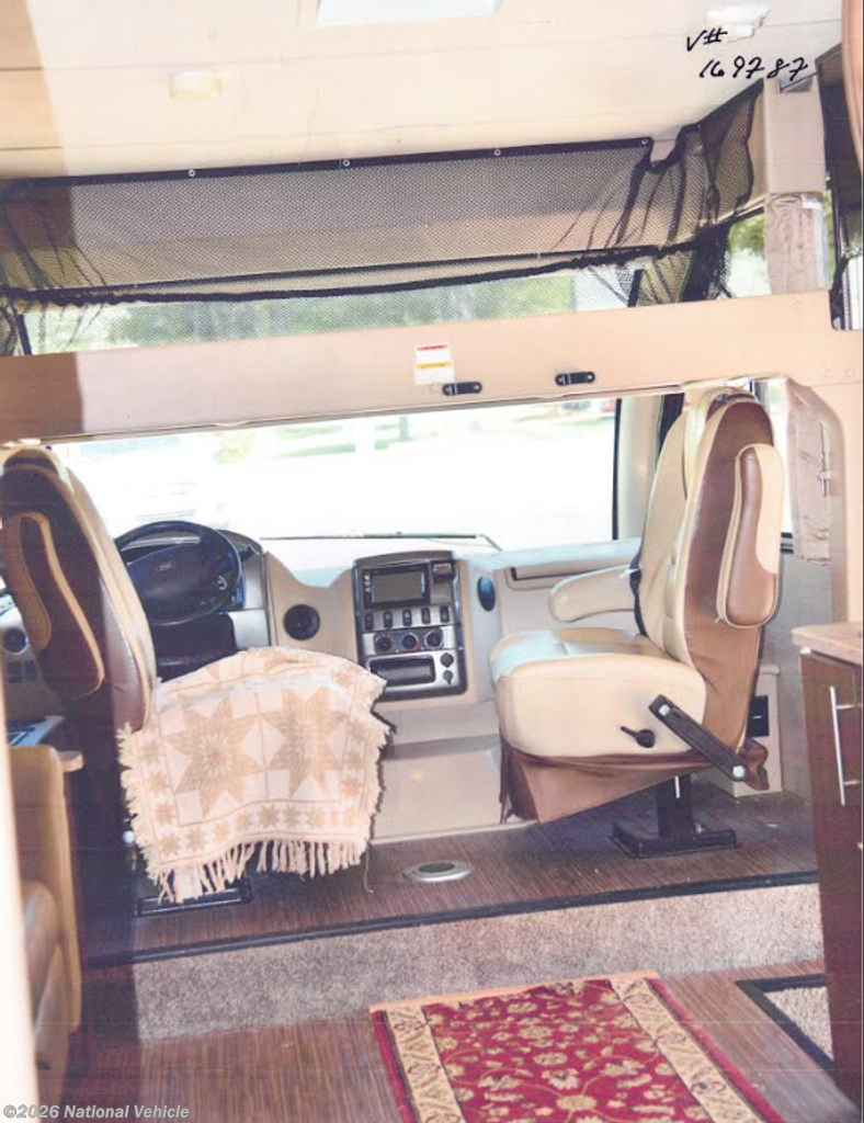 Used 2017 Thor Motor Coach Vegas 25.5 available in Stockbridge, Georgia