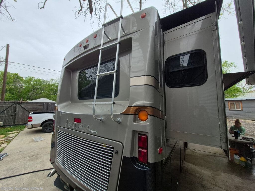2007 Damon Astoria Pacific 3773 - Used Class A For Sale by National Vehicle in Weatherford, Texas