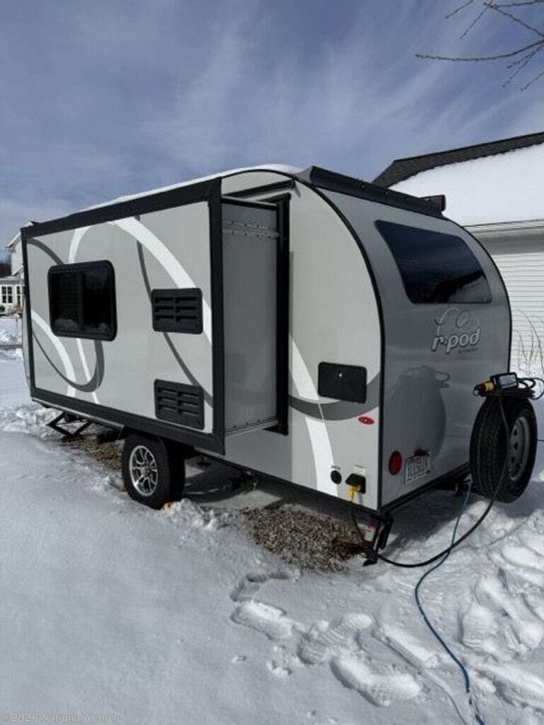 2020 R-Pod 179 by Forest River from National Vehicle in Sister Bay, Wisconsin