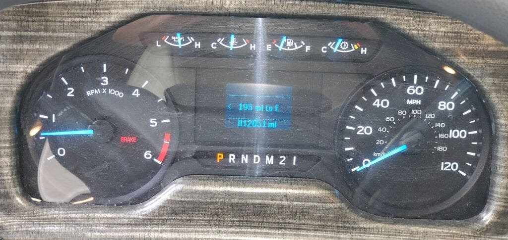 2022 Miramar 35.2 by Thor Motor Coach from National Vehicle in Levittown, Pennsylvania