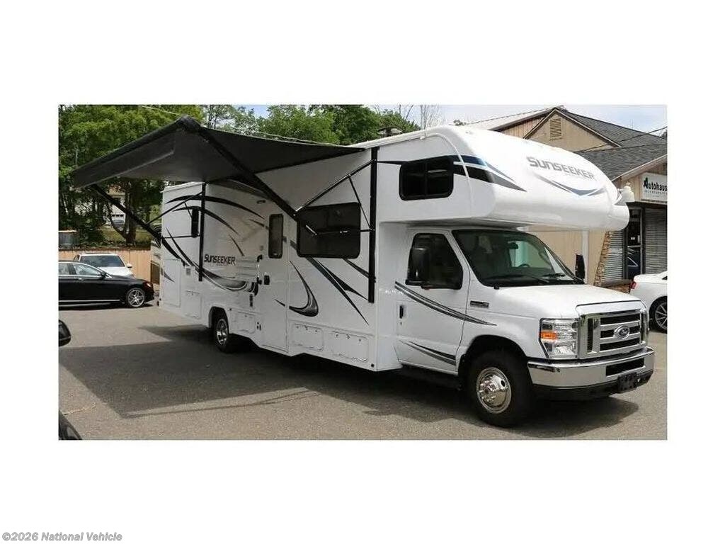 2018 Forest River Sunseeker 3270S - Used Class C For Sale by National Vehicle in Cornelius, North Carolina