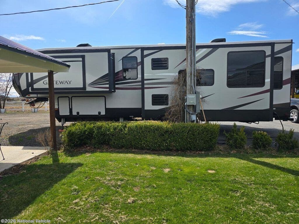 2018 Gateway 3230CK by Heartland from National Vehicle in Klamath Falls, Oregon