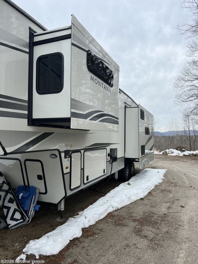 2023 Montana 3231CK by Keystone from National Vehicle in Sunapee, New Hampshire